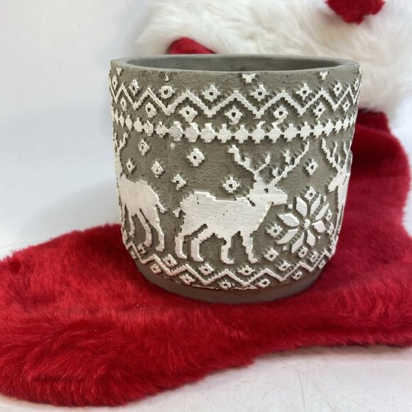 Ceramic Christmas Plant Pot Gray White Nordic Reindeer Snowflake Napco 4.25 in - Picture 2 of 6